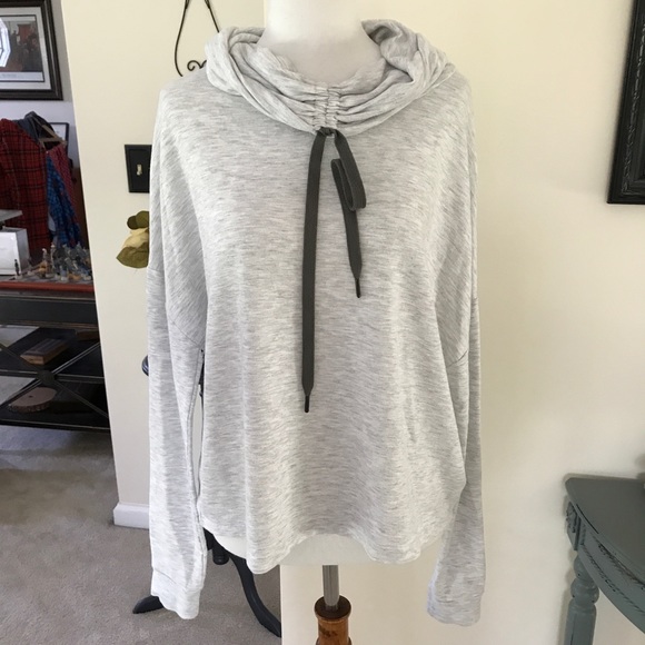 tek gear Tops - Size M Tek Gear sweatshirt